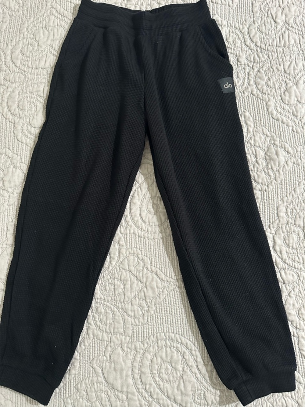 ALO waffle weekend escape joggers - Picture 3 of 7